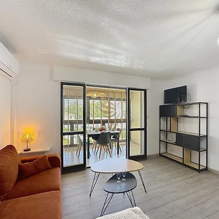 4pers-terrace-clim-wifi-parking Fréjus