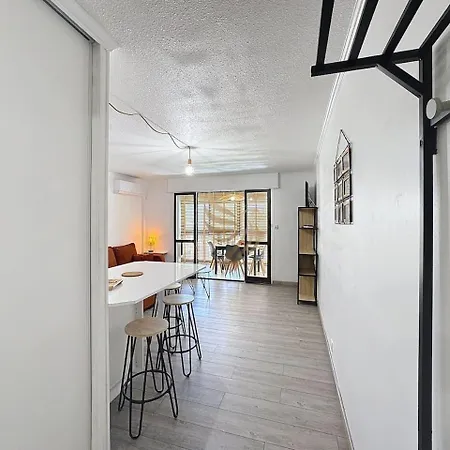Apartament 4pers-terrace-clim-wifi-parking