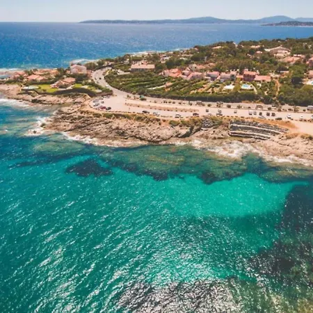 4pers-terrace-clim-wifi-parking Fréjus